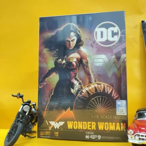 Buy Wonder Woman DC Collection Fondjoy 1:9 Scale - Image 1