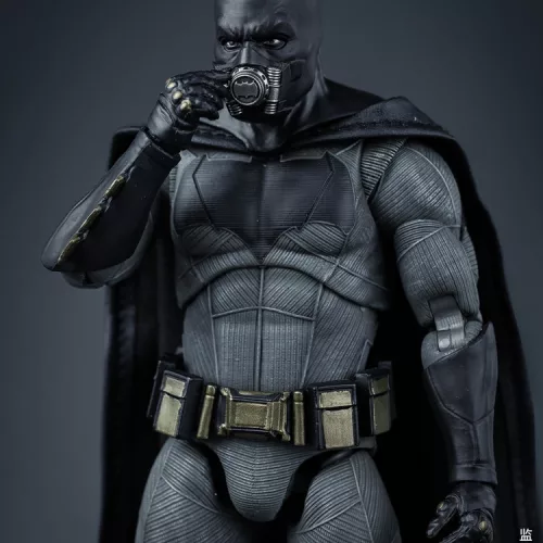 Fondjoy - BATMAN VS SUPERMAN : DAWN OF JUSTICE BATMAN Model (STANDARD) - Image 2