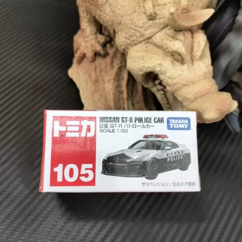 NISSAN GT-R POLICE CAR 105 TOMICA - Image 1