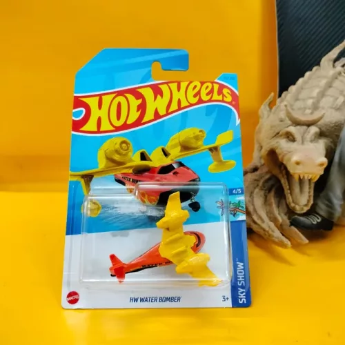 WATER BOMBER - Image 1