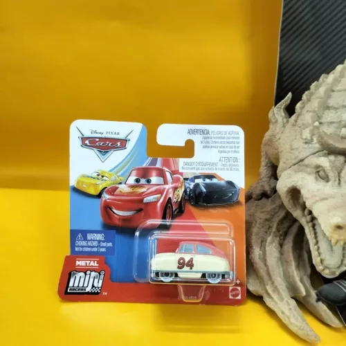 DiSNEY PIXAR Cars METAL MINI  LOUISE NASH - Image 1