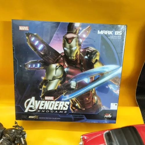 ZD TOYS - Marvel Avengers Endgame IRON MAN  Mark 85 (2.0 LED Ver.) - Image 1