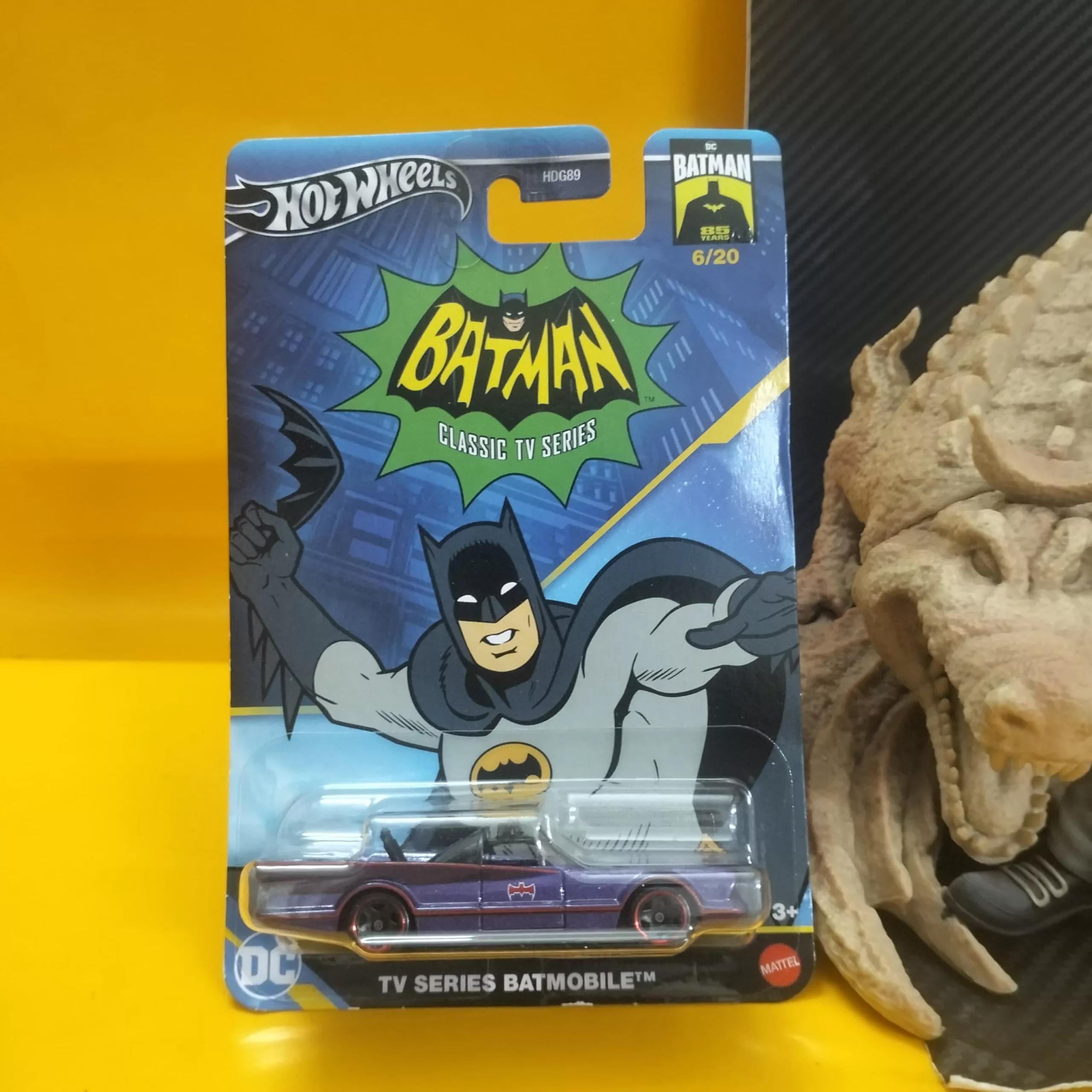 Batman: Classic TV Series – Batmobile (HRW21)