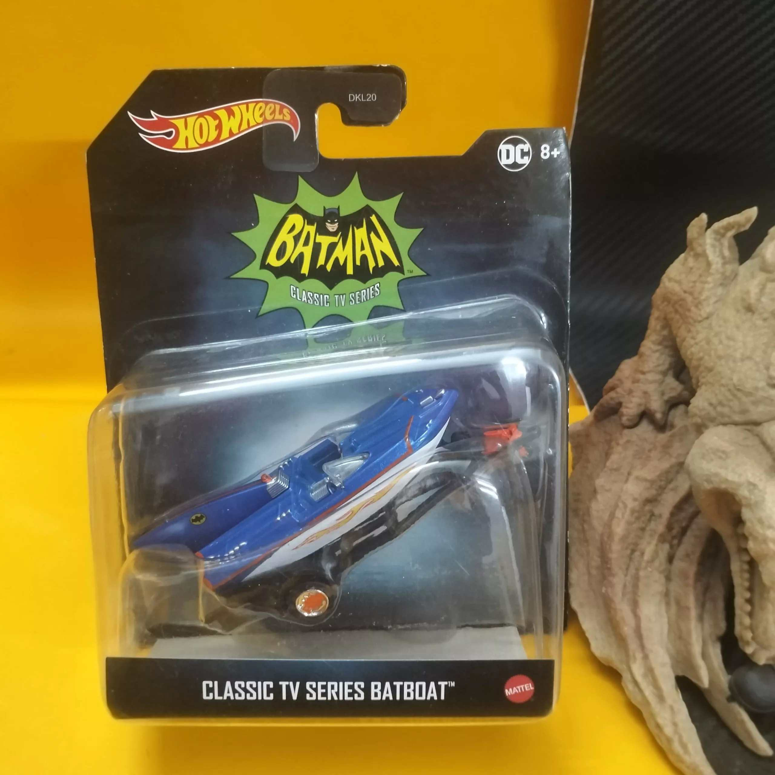 DC Batman: Classic TV Series – BATBOAT Vehicle (DKL25)