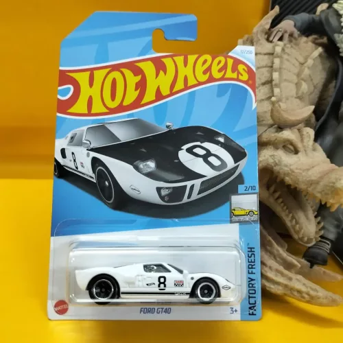 FORD GT40 WHITE - Image 1