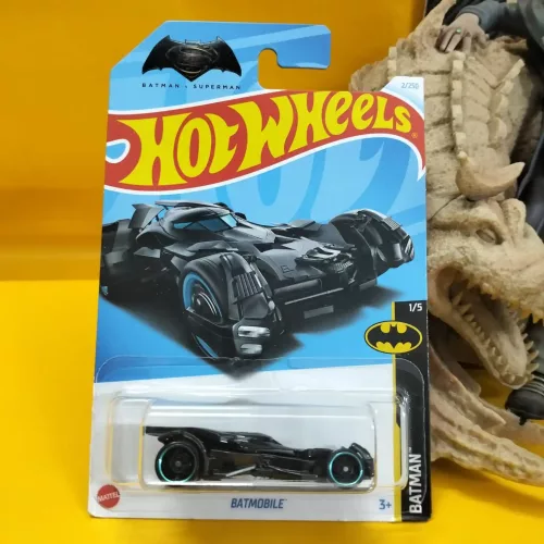 BATMOBILE (BLUE WHEEL) - Image 1
