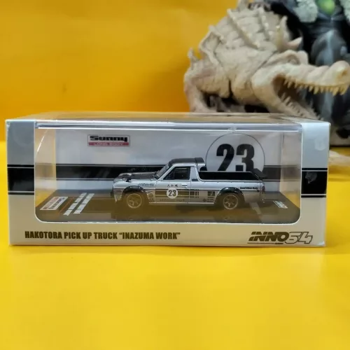 INNO64 - NISSAN Datsun SUNNY HAKOTORA Pickup Truck INAZUMA WORK - Image 1
