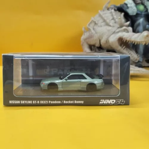 INNO64 - NISSAN SKYLINE R32 GTR Pandem Rocket Bunny Millennium Jade Paint - Image 1