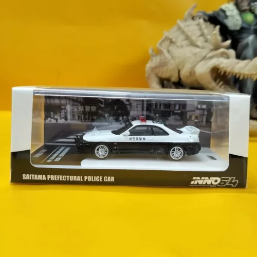 INNO64 - Nissan Skyline GT-R R33 Saitama Prefectural Police Car - Image 1