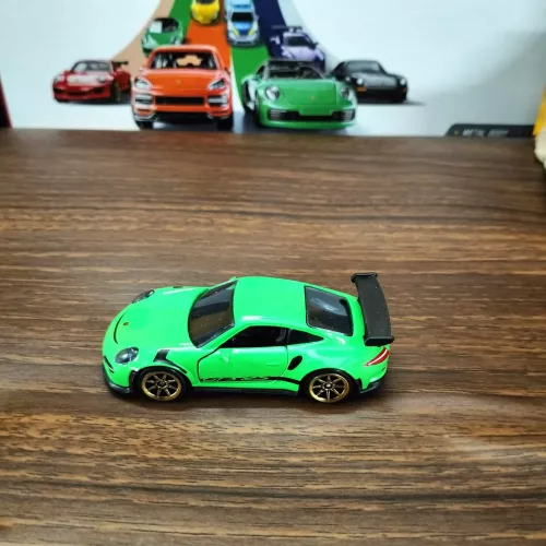 Majorette: Porsche 911 GT3 RS Green UNCARDED - Image 1