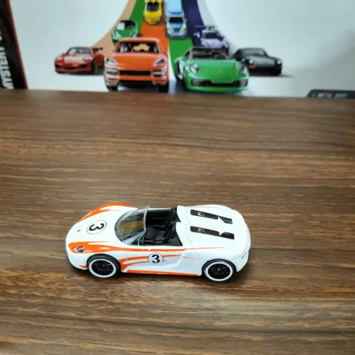 Majorette: Porsche 918 Spyder White UNCARDED - Image 1