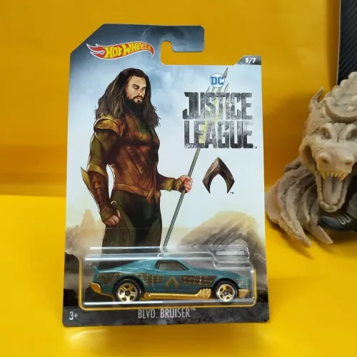 Hot Wheels AQUAMAN – BLVD. BRUISER - Image 1