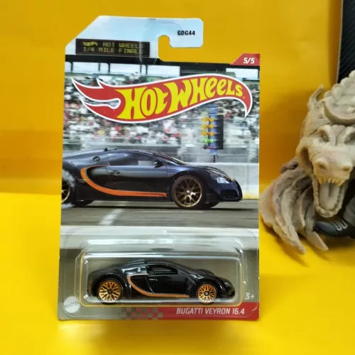 Hot Wheels Bugatti Veyron 16.4 "Quarter Mile 2021" - Image 1