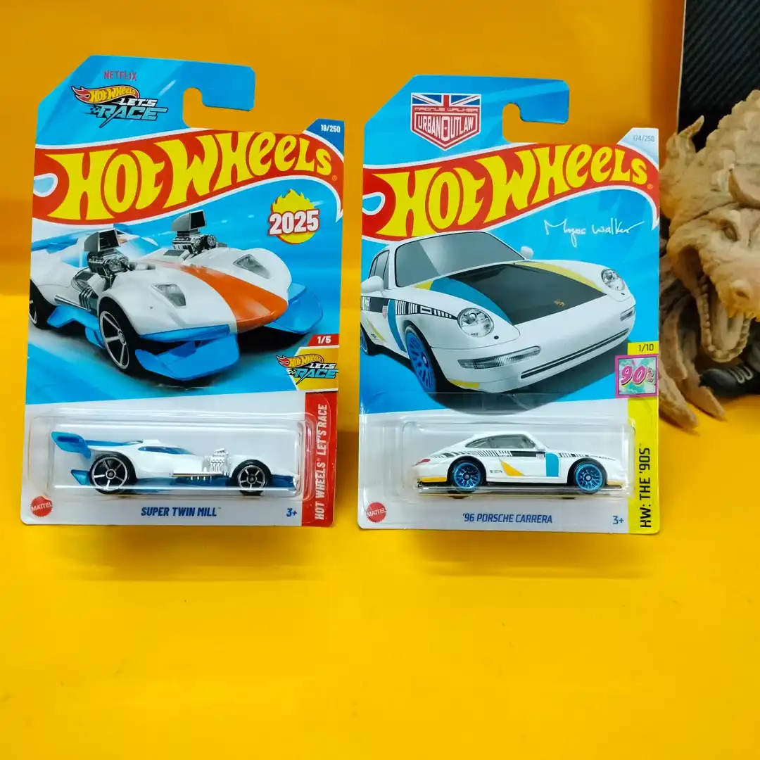 Hot Wheels 2 Card COMBO A12