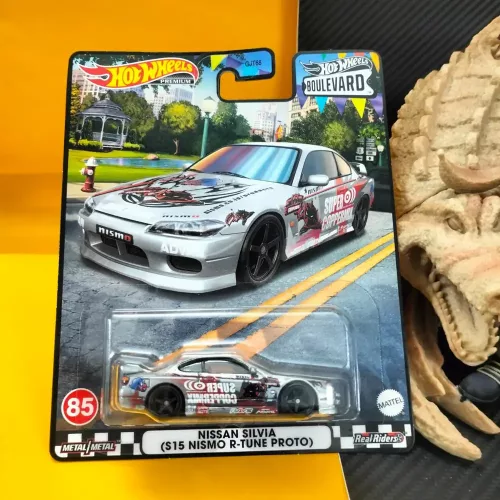 Hot Wheels PREMIUM: NISSAN SILVIA (S15 NISMO R-TUNE PROTO) #85 - Image 1
