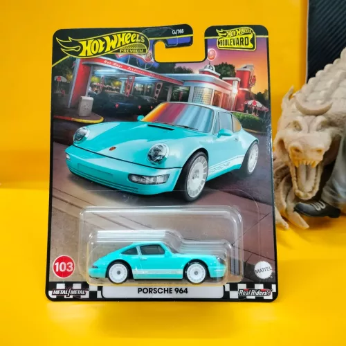 #103 - Porsche 964 - Image 1