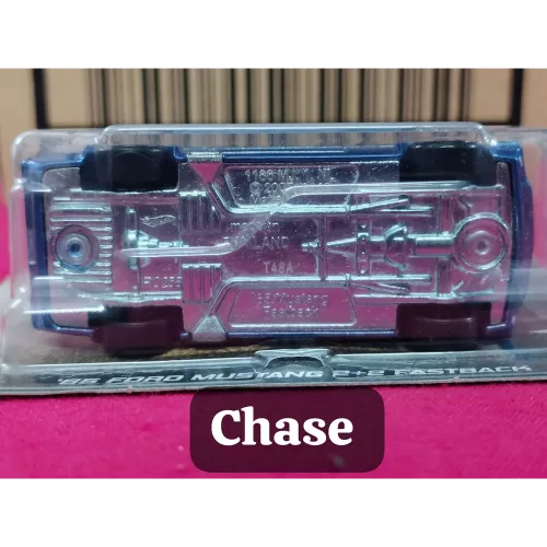 (Chase) '65 Ford Mustang 2+2 Fastback - Image 3