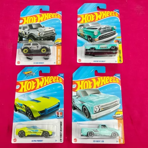 Hot Wheels : 4 Cards Set A7 - Image 1