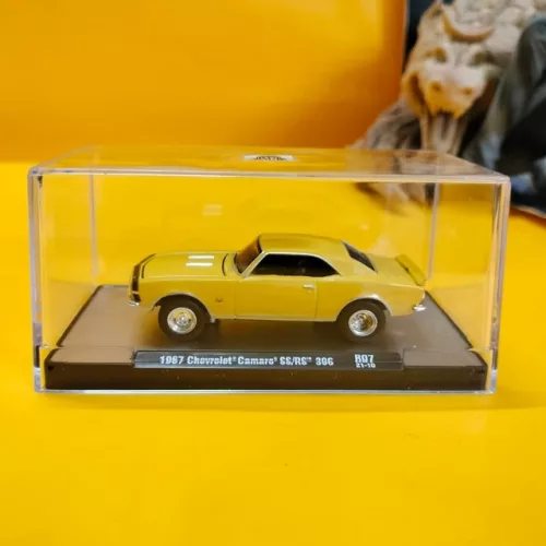 M2: 1967 Chevrolet Camaro SS/RS 396 Yellow (R07) - Image 1