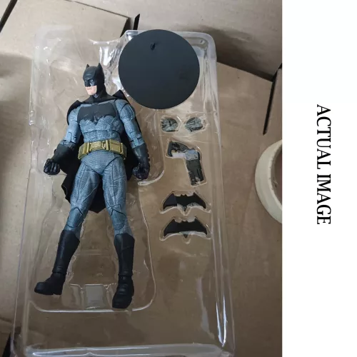 McFarlane Dc Multiverse - Batman V Superman: Dawn of Justice - 7" Batman Action Figure - Image 3